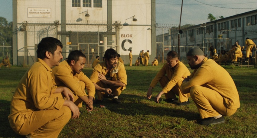 Превью Призрак в клетке 2026